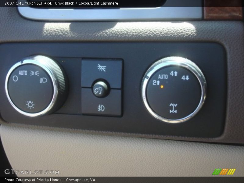 Onyx Black / Cocoa/Light Cashmere 2007 GMC Yukon SLT 4x4