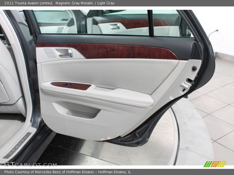 Magnetic Gray Metallic / Light Gray 2011 Toyota Avalon Limited