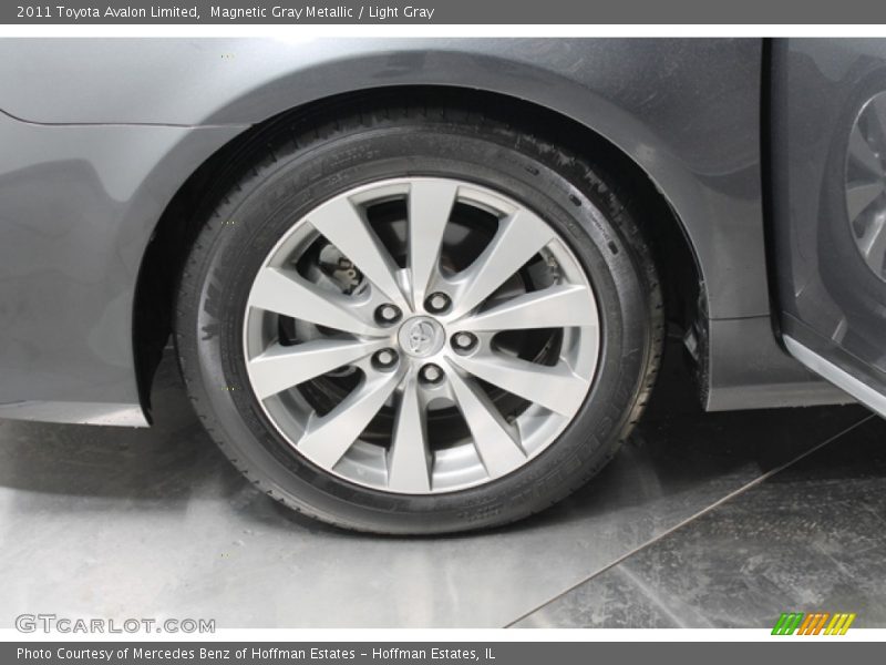 Magnetic Gray Metallic / Light Gray 2011 Toyota Avalon Limited