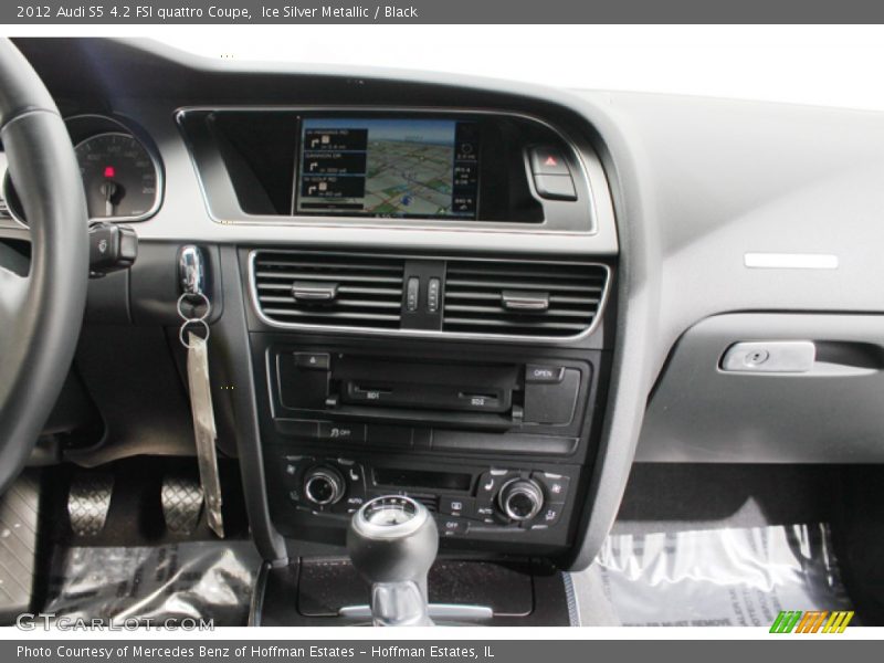 Controls of 2012 S5 4.2 FSI quattro Coupe