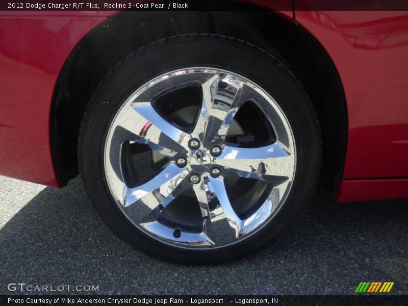 Redline 3-Coat Pearl / Black 2012 Dodge Charger R/T Plus