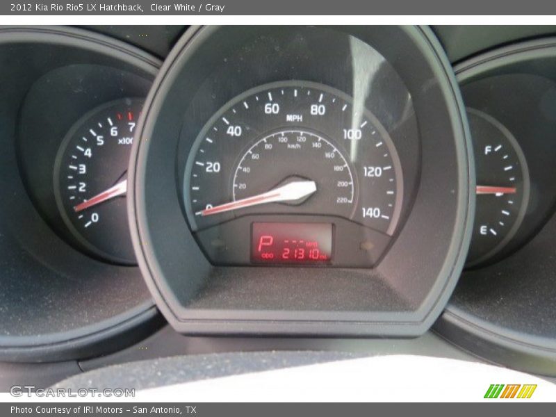 Clear White / Gray 2012 Kia Rio Rio5 LX Hatchback