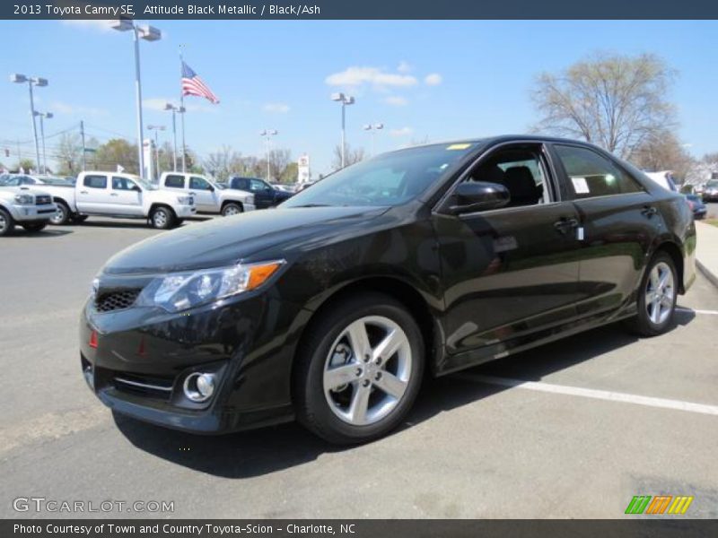 Attitude Black Metallic / Black/Ash 2013 Toyota Camry SE