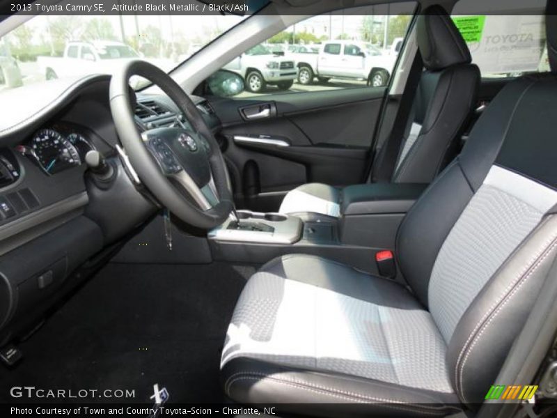 Attitude Black Metallic / Black/Ash 2013 Toyota Camry SE