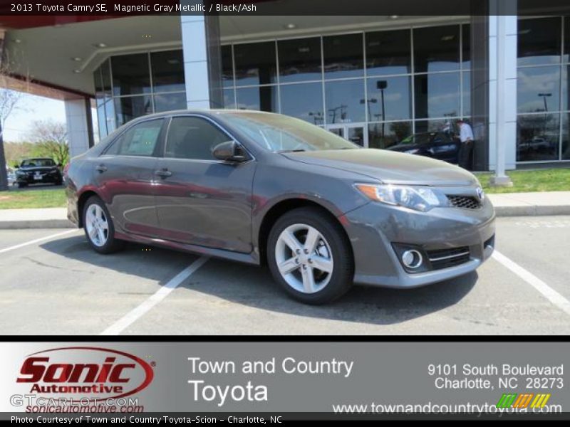 Magnetic Gray Metallic / Black/Ash 2013 Toyota Camry SE