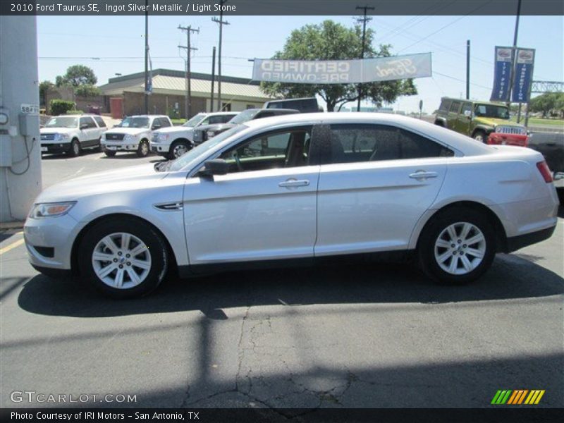 Ingot Silver Metallic / Light Stone 2010 Ford Taurus SE