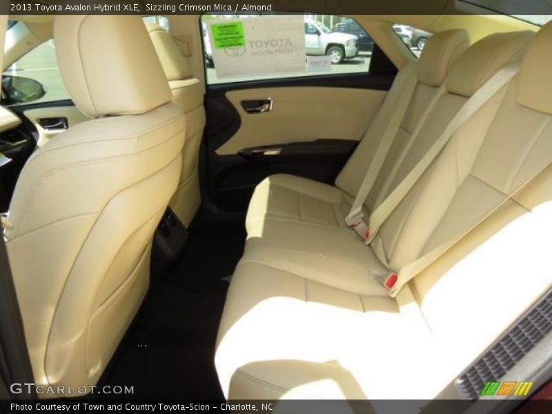 Sizzling Crimson Mica / Almond 2013 Toyota Avalon Hybrid XLE