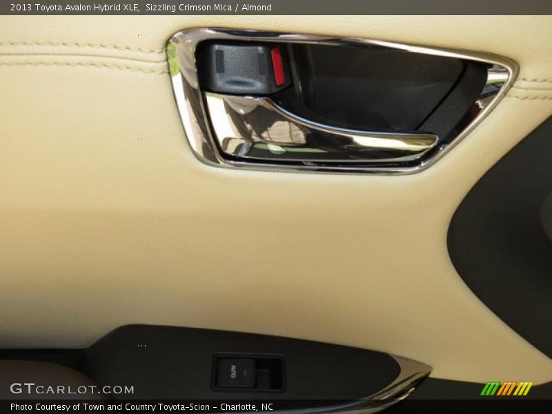 Sizzling Crimson Mica / Almond 2013 Toyota Avalon Hybrid XLE