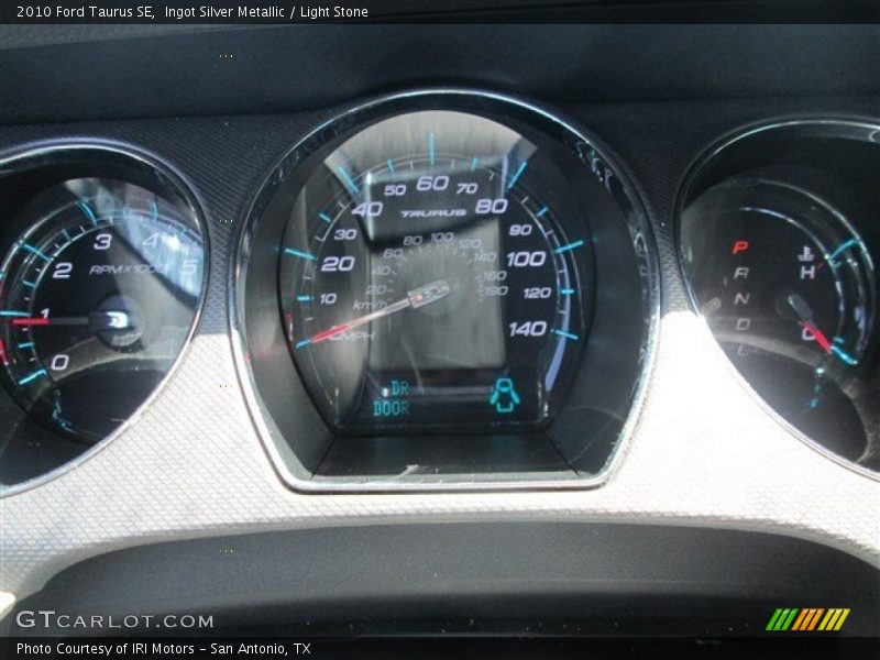 Ingot Silver Metallic / Light Stone 2010 Ford Taurus SE