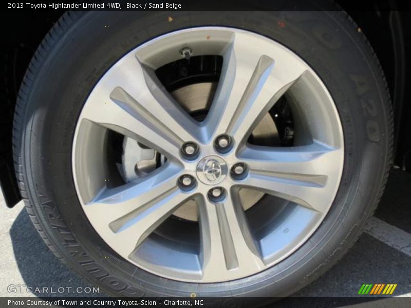 Black / Sand Beige 2013 Toyota Highlander Limited 4WD