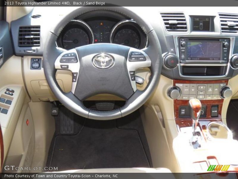 Black / Sand Beige 2013 Toyota Highlander Limited 4WD