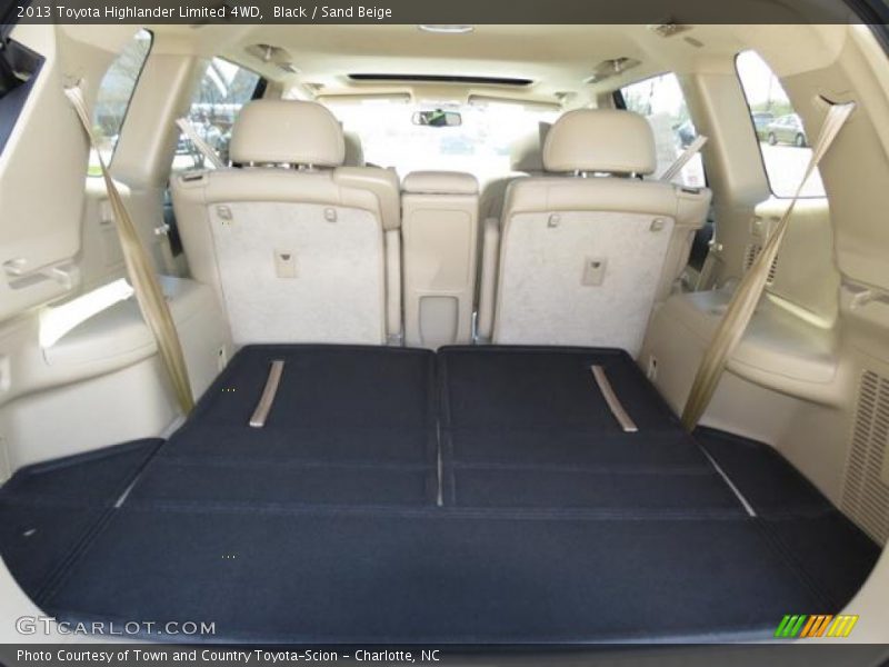 Black / Sand Beige 2013 Toyota Highlander Limited 4WD