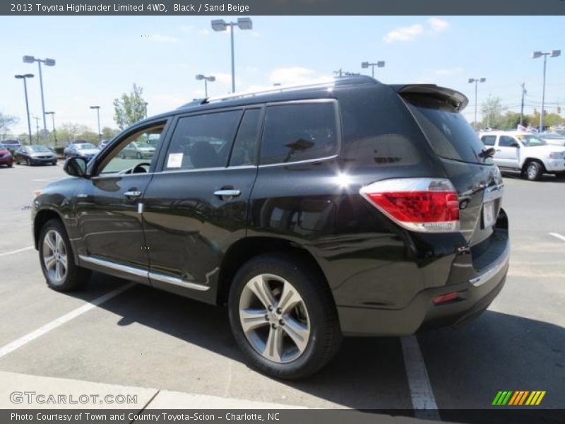 Black / Sand Beige 2013 Toyota Highlander Limited 4WD