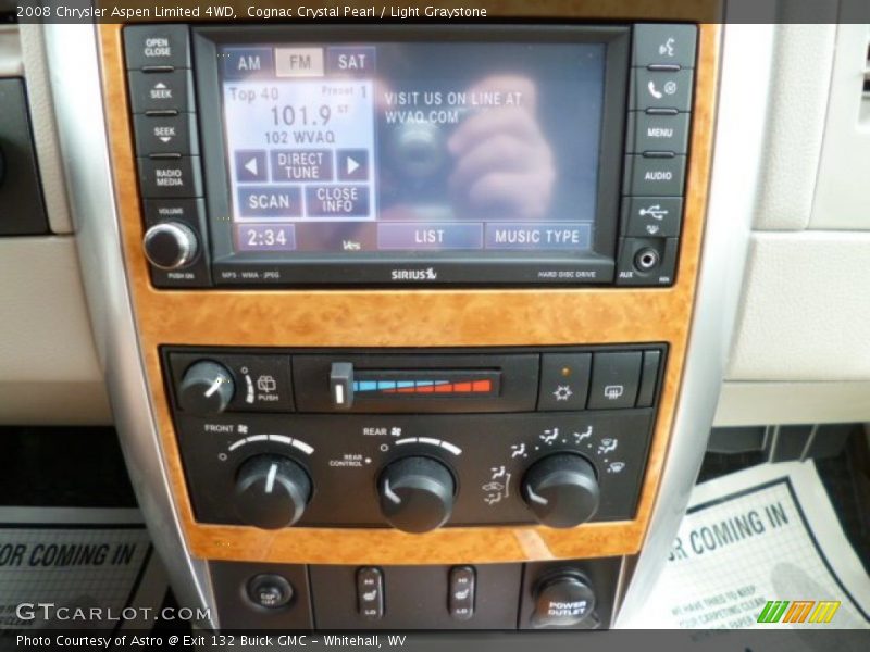 Controls of 2008 Aspen Limited 4WD