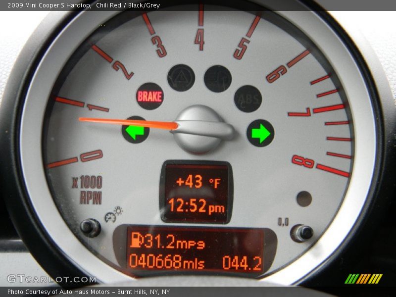 Chili Red / Black/Grey 2009 Mini Cooper S Hardtop