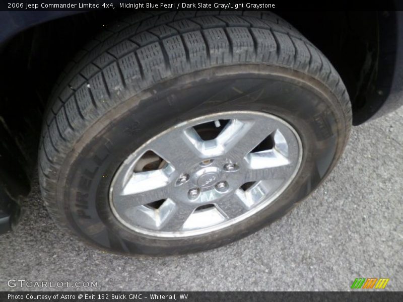 Midnight Blue Pearl / Dark Slate Gray/Light Graystone 2006 Jeep Commander Limited 4x4