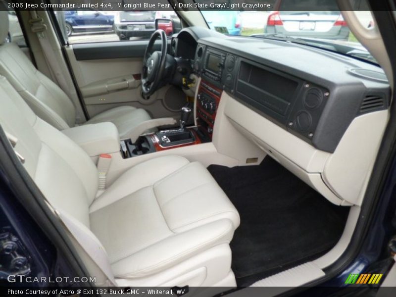 Midnight Blue Pearl / Dark Slate Gray/Light Graystone 2006 Jeep Commander Limited 4x4
