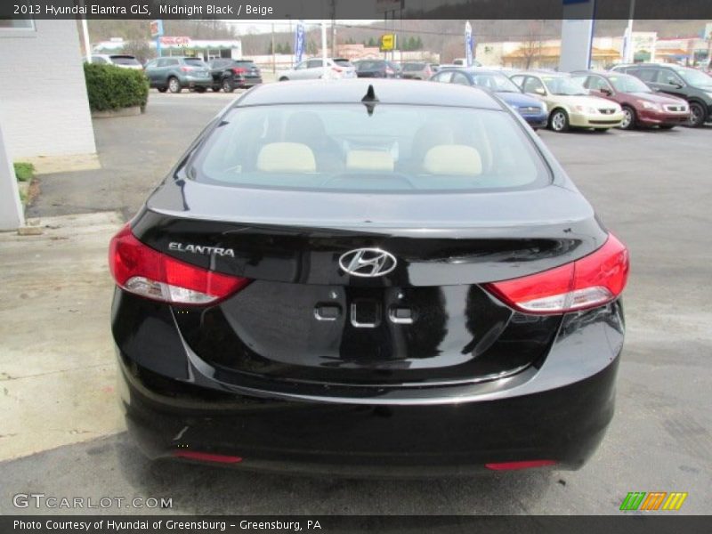 Midnight Black / Beige 2013 Hyundai Elantra GLS