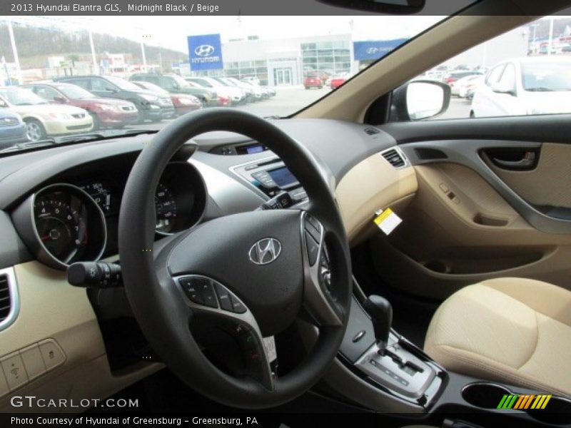 Midnight Black / Beige 2013 Hyundai Elantra GLS