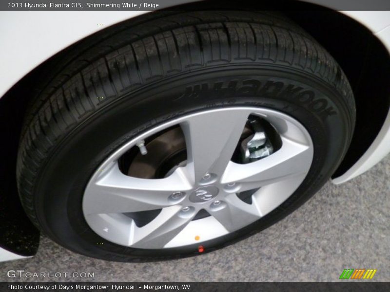 Shimmering White / Beige 2013 Hyundai Elantra GLS