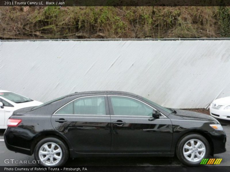 Black / Ash 2011 Toyota Camry LE