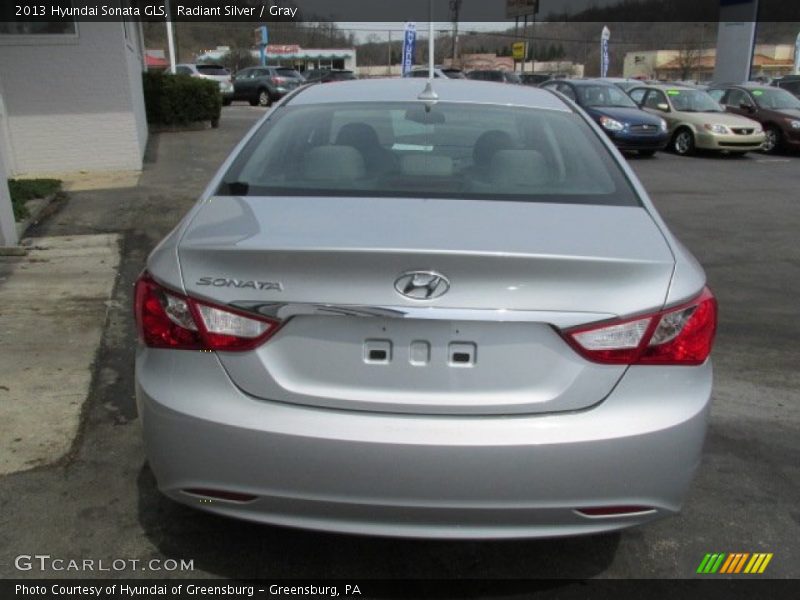 Radiant Silver / Gray 2013 Hyundai Sonata GLS