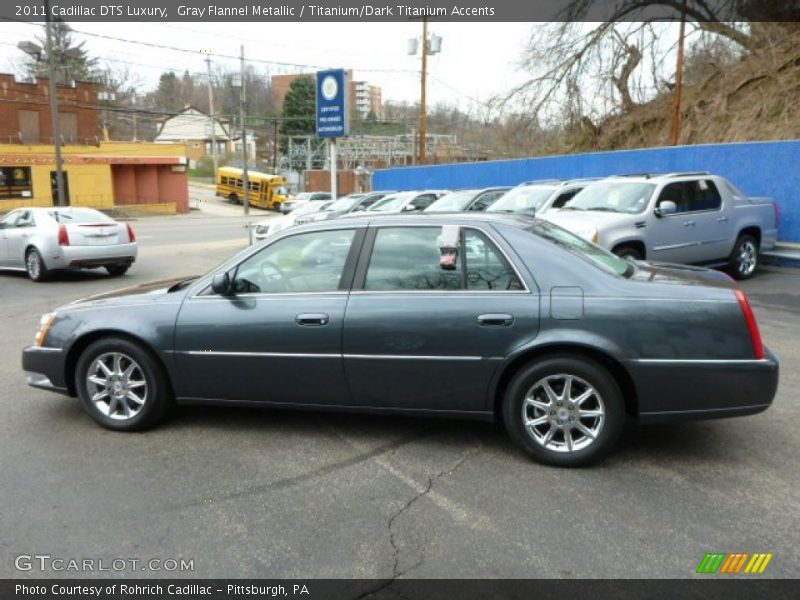 Gray Flannel Metallic / Titanium/Dark Titanium Accents 2011 Cadillac DTS Luxury