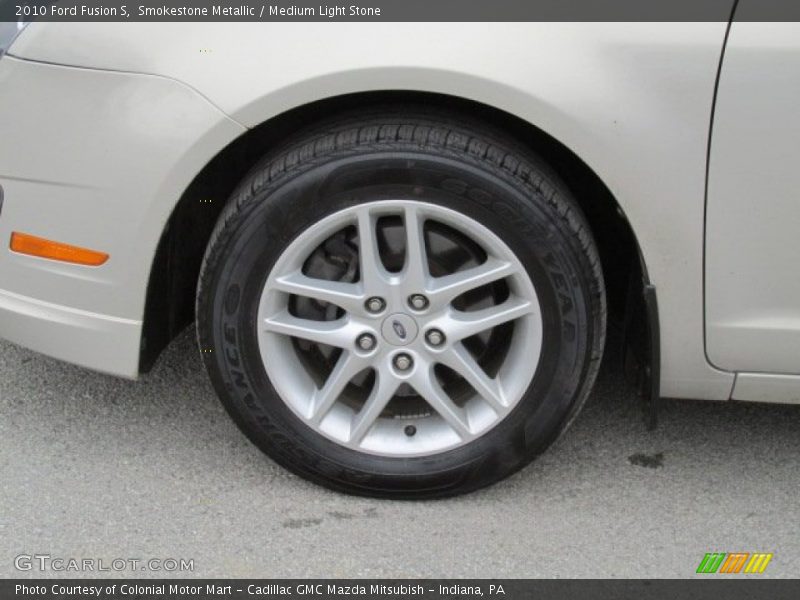 Smokestone Metallic / Medium Light Stone 2010 Ford Fusion S