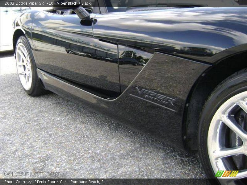 Viper Black / Black 2003 Dodge Viper SRT-10
