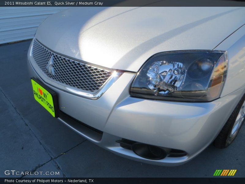 Quick Silver / Medium Gray 2011 Mitsubishi Galant ES