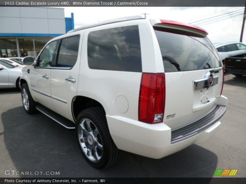 White Diamond Tricoat / Cashmere/Cocoa 2013 Cadillac Escalade Luxury AWD