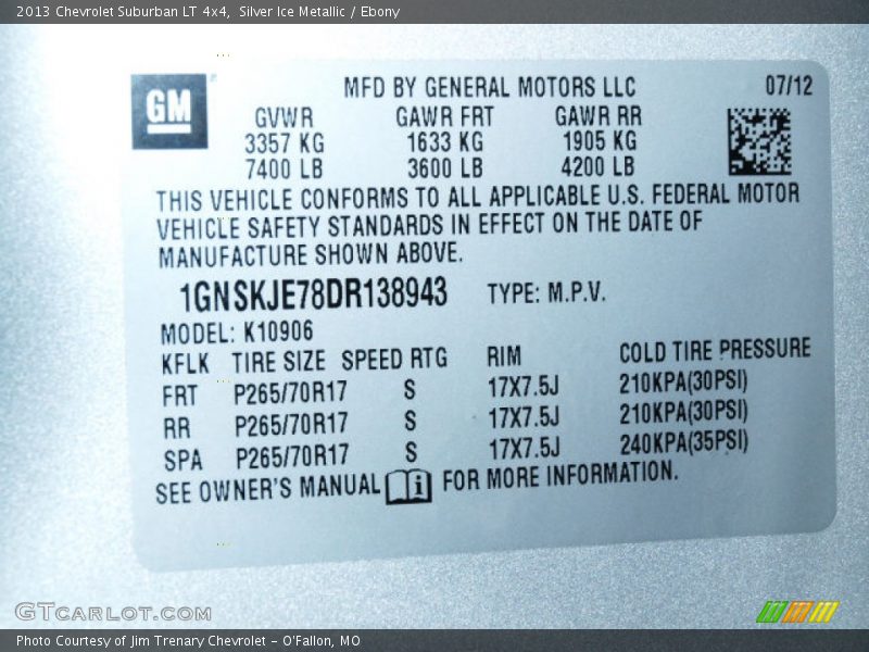 Silver Ice Metallic / Ebony 2013 Chevrolet Suburban LT 4x4