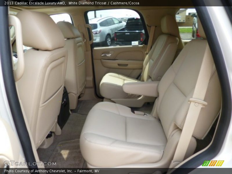 White Diamond Tricoat / Cashmere/Cocoa 2013 Cadillac Escalade Luxury AWD