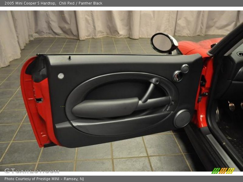 Chili Red / Panther Black 2005 Mini Cooper S Hardtop