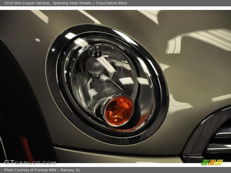 Sparkling Silver Metallic / Grey/Carbon Black 2010 Mini Cooper Hardtop