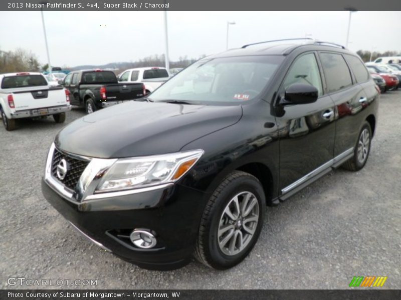 Super Black / Charcoal 2013 Nissan Pathfinder SL 4x4