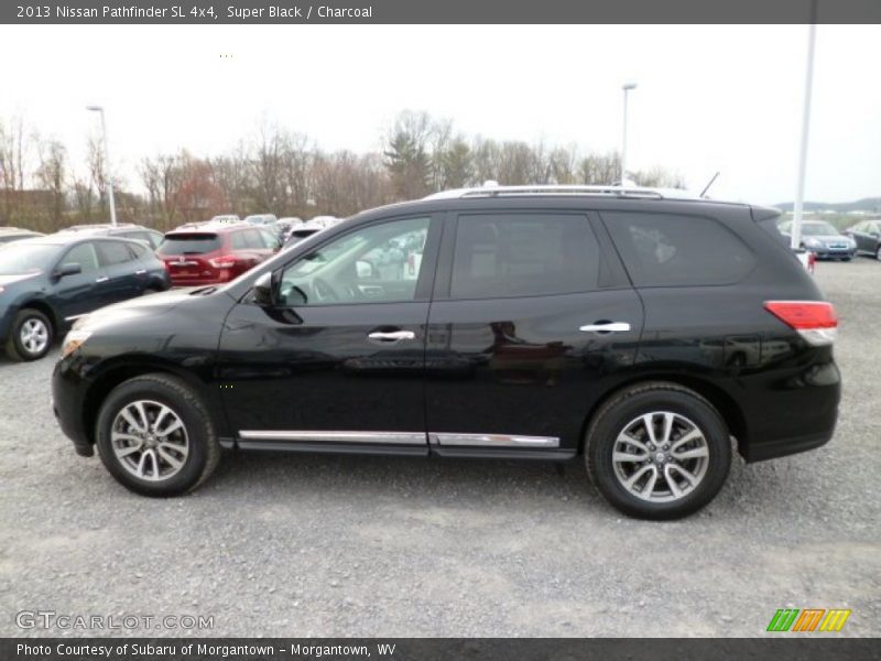 Super Black / Charcoal 2013 Nissan Pathfinder SL 4x4