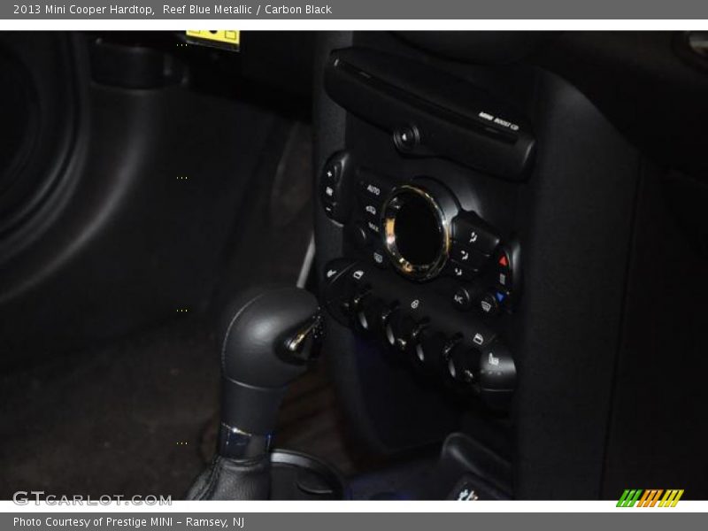 Reef Blue Metallic / Carbon Black 2013 Mini Cooper Hardtop