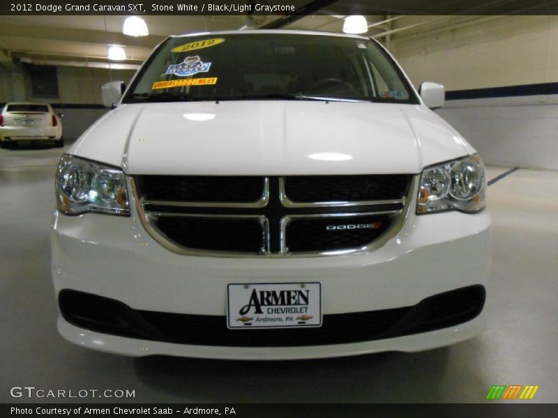 Stone White / Black/Light Graystone 2012 Dodge Grand Caravan SXT
