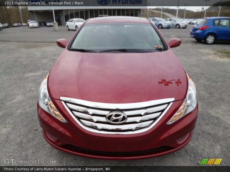 Venetian Red / Black 2011 Hyundai Sonata SE