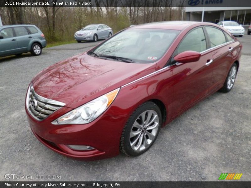 Venetian Red / Black 2011 Hyundai Sonata SE