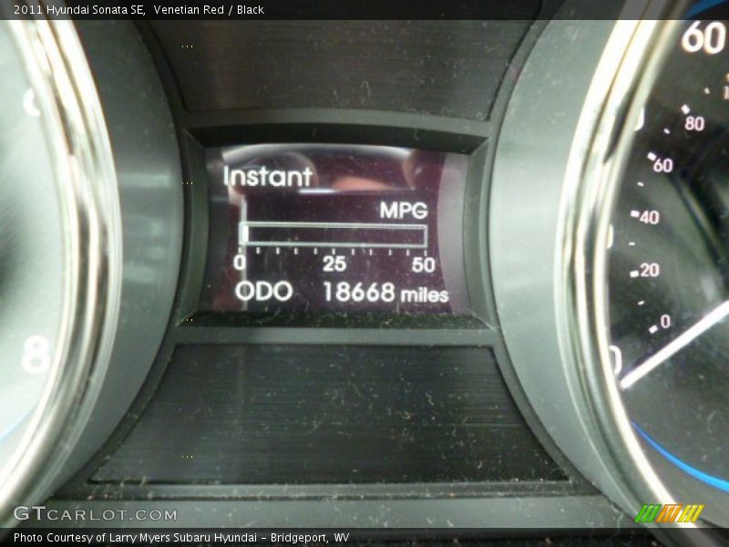 Venetian Red / Black 2011 Hyundai Sonata SE