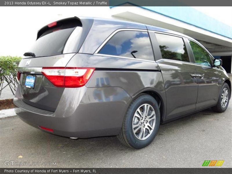 Smokey Topaz Metallic / Truffle 2013 Honda Odyssey EX-L