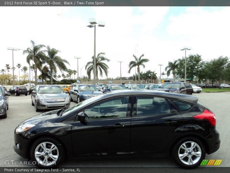 Black / Two-Tone Sport 2012 Ford Focus SE Sport 5-Door