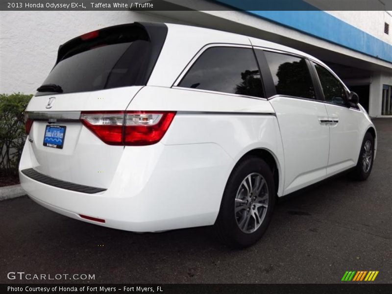 Taffeta White / Truffle 2013 Honda Odyssey EX-L