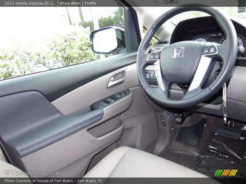 Taffeta White / Truffle 2013 Honda Odyssey EX-L