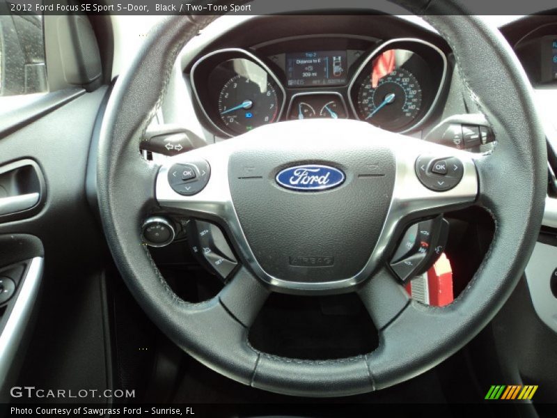 Black / Two-Tone Sport 2012 Ford Focus SE Sport 5-Door