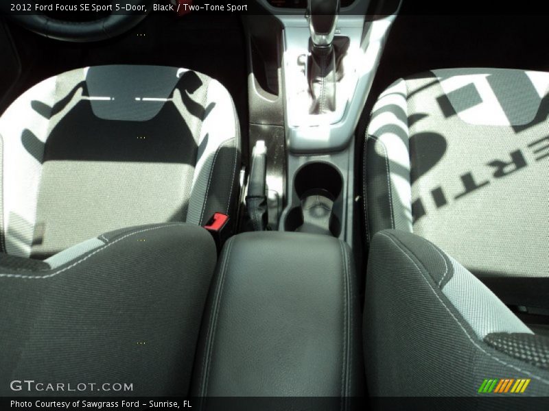 Black / Two-Tone Sport 2012 Ford Focus SE Sport 5-Door