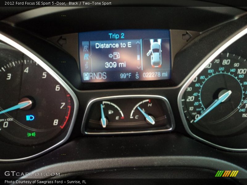 Black / Two-Tone Sport 2012 Ford Focus SE Sport 5-Door
