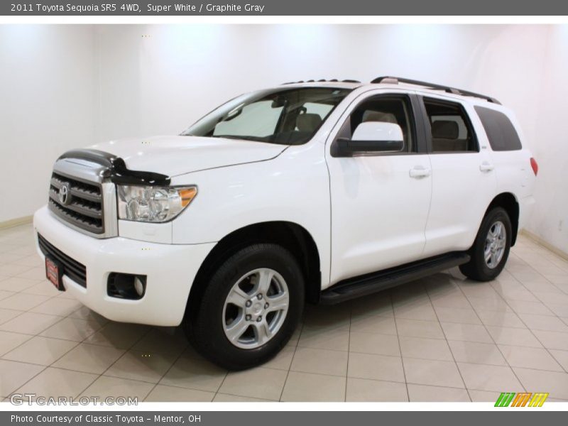 Front 3/4 View of 2011 Sequoia SR5 4WD